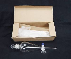 lot 166 image: Set of 2 Glass 100 ML Separatory Funnels With Stopcocks
