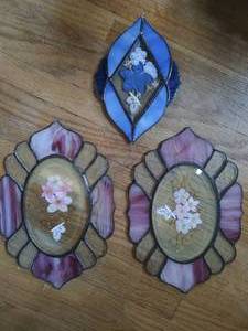 lot 95 image: Collection of Floral Stained Glass Pieces