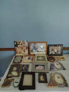 lot 98 image: Collection of Frames and Prints