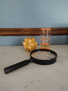 lot 112 image: Three Desktop Items