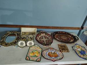 lot 119 image: Collection of Home Dcor