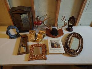 lot 228 image: Collection Of Dcor