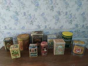 lot 152 image: Collection of Tins