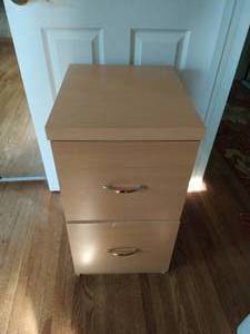 lot 14 image: Two Drawer Filing Cabinet