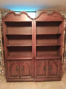 lot 35 image: Pair of Bookcases