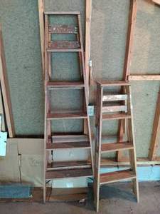lot 47 image: Two Wood Ladders