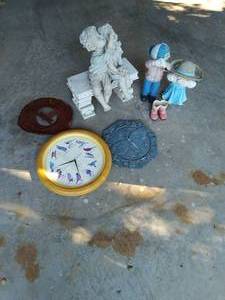 lot 54 image: Collection of Yard Art