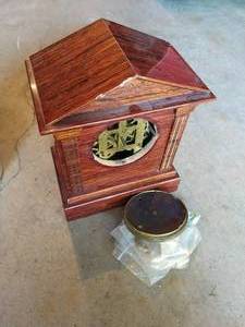 lot 57 image: Vintage Seth Thomas Clock (Needs Repair)