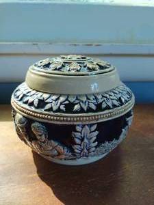 lot 8 image: Lidded Dish from W. Germany