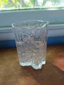 lot 7 image: Vintage Mid Century Tapio Wirkkala Littala Glass Pinus Vase