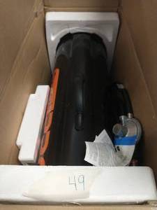 lot 49 image: DYNA-GLO 70K-125K BTU Propane Forced Air Heater