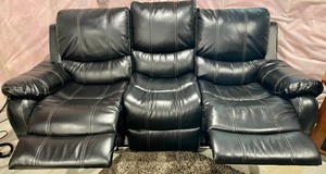 Excellent Reclining Leather Sofa