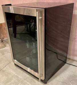 Vissani Wine Refrigerator (beverages inside not included)
