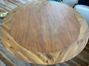 Lovely Pier 1 Round Dining Table