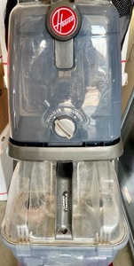 Hoover Power Scrub Deluxe Carpet Cleaner