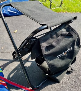 Tommy Bahama Portable Umbrella with 2 Folding Stools