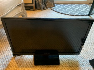 Samsung 24 Inch TV