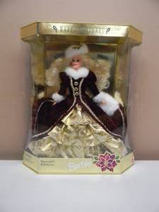 lot 38 image: VERY COOL - HAPPY HOLIDAYS BARBIE DOLL - 1996 MATEL - IN BOX - SEE PICTURES