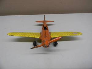 lot 59 image: Vintage 1960s Hubley Kiddie Toy - Flying Circus Plane - AWESOME PIECE - APPROX 8L 8W - SEE PICTURES