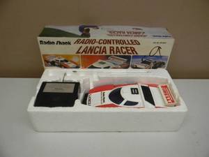 lot 75 image: VINTAGE RADIO SHACK RADIO CONTROLLED LANCIA RACER - IN BOX - GREAT PIECE - SEE PICTURES