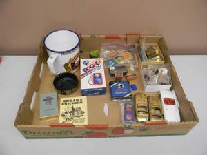 lot 84 image: BOX FULL OF A VARIETY OF COLLECTIBLES - SEE PICTURES