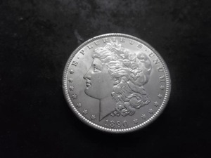 lot 21 image: 1890  Morgan Silver Dollar