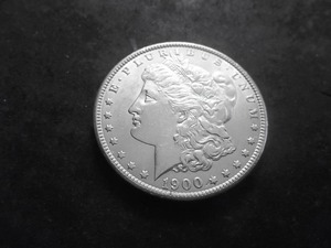 lot 36 image: 1900  Morgan Silver Dollar