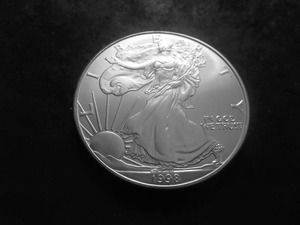 lot 54 image: 1998 Silver Eagle Choice MS From Unc Roll