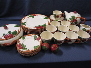 Franciscan Apple Dinnerware