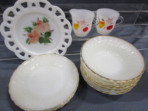 Fire King, Milk Glass