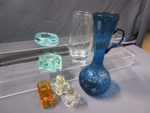 Candy Containers, Murero
