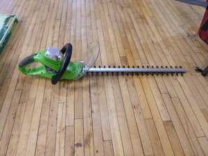 Green Works Hedge Trimmer