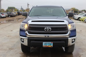 2015 Toyota Tundra SR5 TRD 4x4 - 2 Owners - $29,125 NADA Retail Value