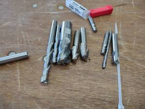 lot 46 image: Assorted End Mills & Edge Finder...