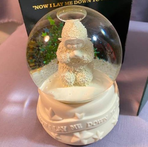 lot 130 image: Great Collection of Holiday - Precious Moments, Dept 56, Berman & Anderson, Hallmark, Boyds Bears