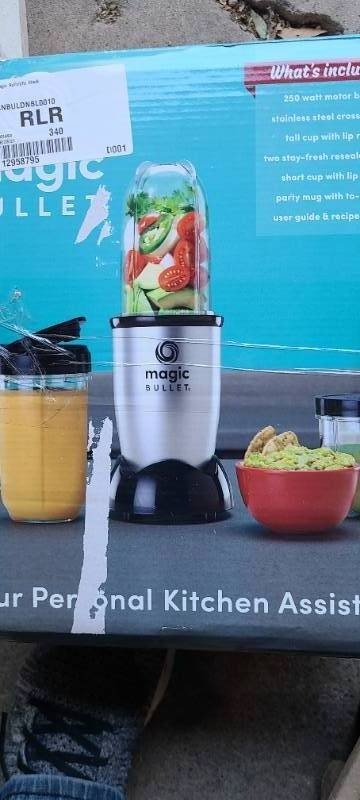 lot 264 image: Magic Bullet Hi-Speed BlenderMixer System