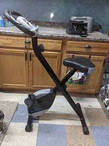 lot 55 image: Stamina Folding Exercise Bike 182