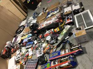 Lot of Small Housewares Various Models Sizes  and Conditions Customer Returns See Pictures