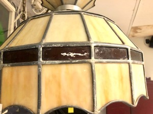 lot 73 image: Vintage Slag Glass Hanging Lamp