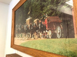 lot 89 image: Large Framed BUDWEISER Clydesdale Beer Print