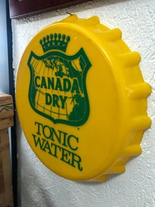 lot 96 image: Vintage CANADA DRY Tonic Water Bottle Cap Soda Sign