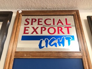 lot 130 image: Vintage SPECIAL EXPORT Light MirrorChalkboard Beer Sign