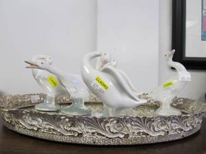 lot 13 image: Lot of 5 LLADRO Porcelain Geese
