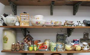 lot 22 image: Entire Contents of 2 Shelves