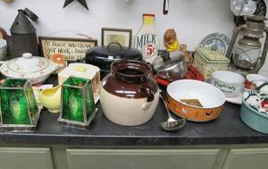 lot 25 image: Entire Contents of Countertop - Vintage Kitchenware etc