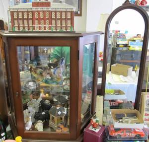 lot 109 image: Contents of Cabinet & Dresser Top - Includes Cabinet
