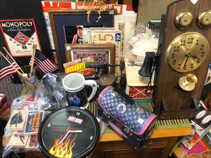 lot 146 image: Contents of Wooden Dresser & Round Table
