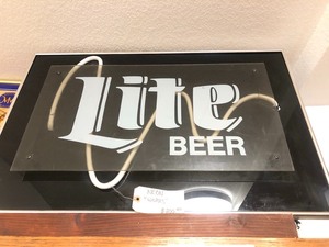 lot 161 image: Larger Working MILLER LITE Neon Beer Sign