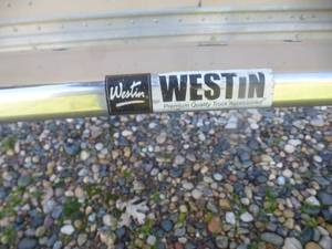lot 4 image: Westin Sportsman Grill Guard