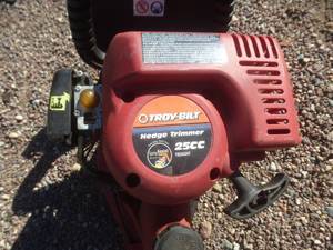 lot 11 image: Troy Built Hedge Trimmer